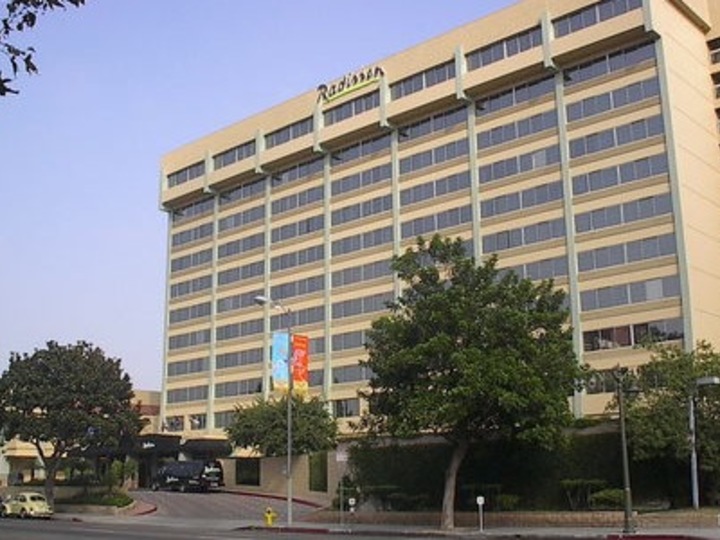 Radisson Hotel Los Angeles Midtown at USC