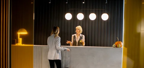 Use this hotel customer journey map for better guest experiences