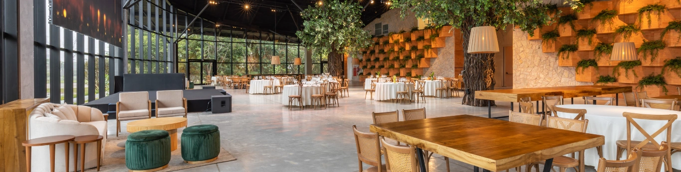 5 ways slow responses hurt your venue