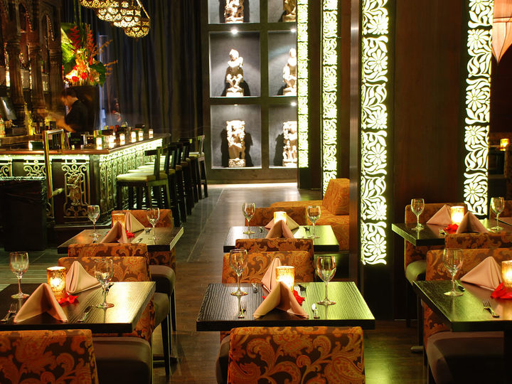 Taj Restaurant And Lounge