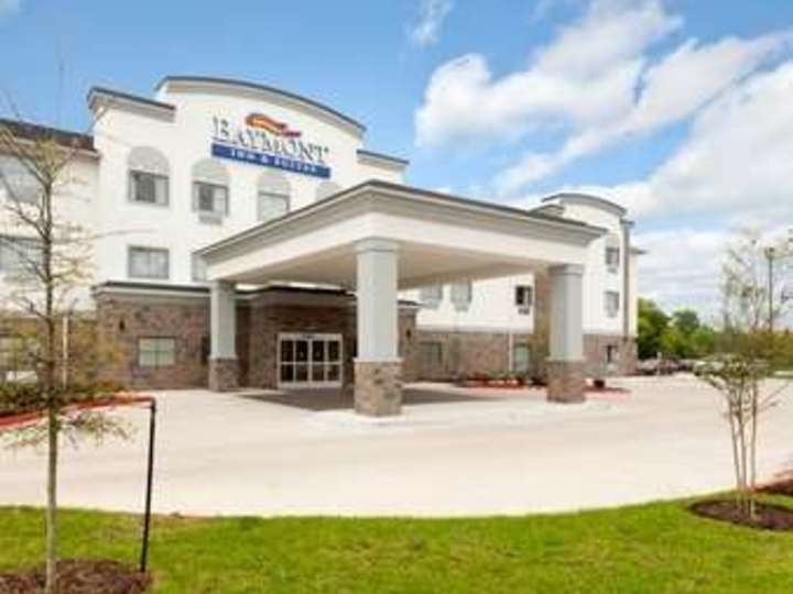 Baymont Inn and Suites College Station