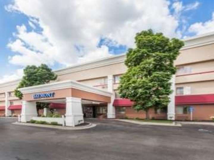 Baymont Inn and Suites Grand Rapids Airport