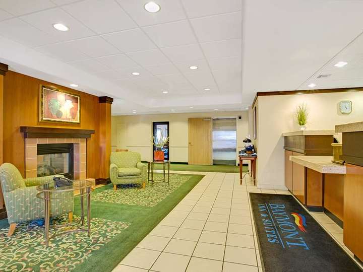 Baymont Inn and Suites Tucson Airport