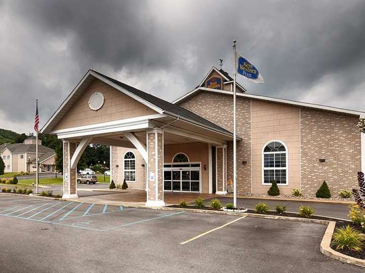 Best Western Cooperstown Inn and Suites