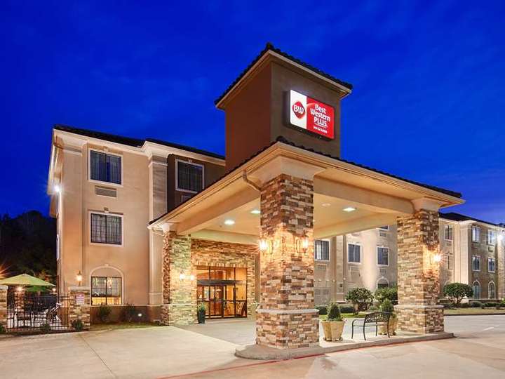 Best Western Plus Crown Colony Inn and Suites