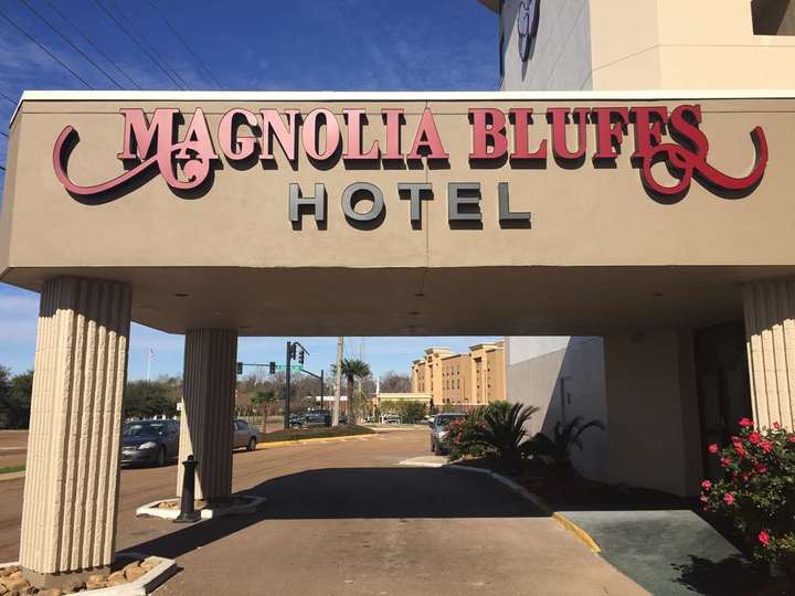 Magnolia Bluffs Casino Hotel  Premier Collection