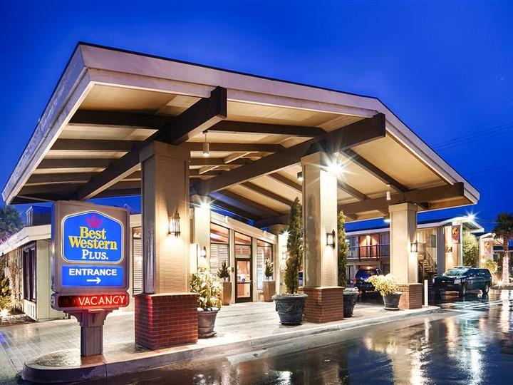 Best Western Plus Humboldt Bay Inn