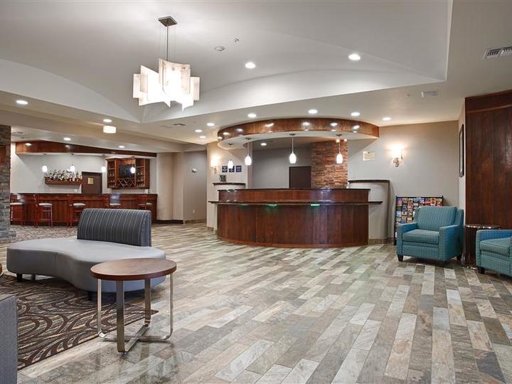 Best Western Plus Fort Worth Forest Hill Inn and Suites