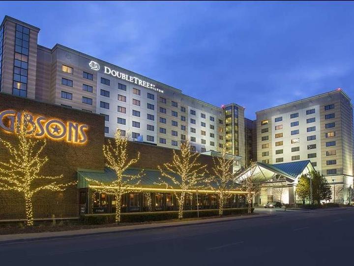 DoubleTree by Hilton Chicago O Hare Airport   Rosemont