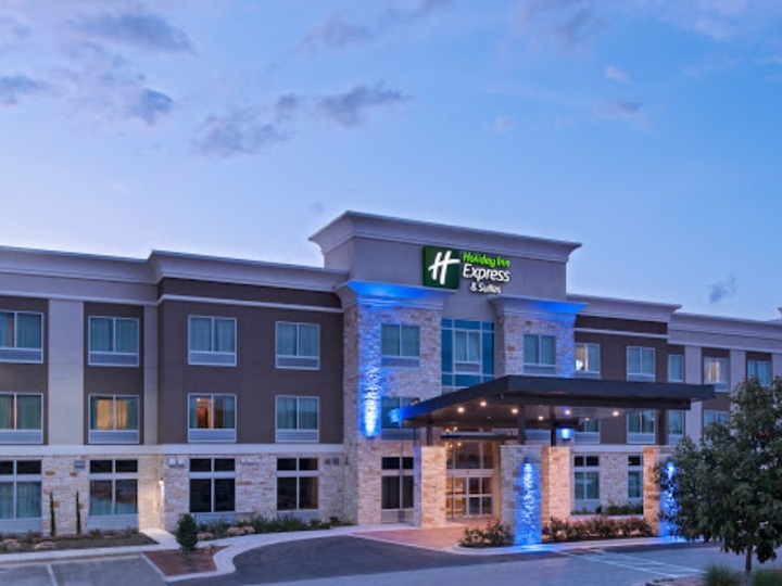 Holiday Inn Express And Suites Austin NW Four Points