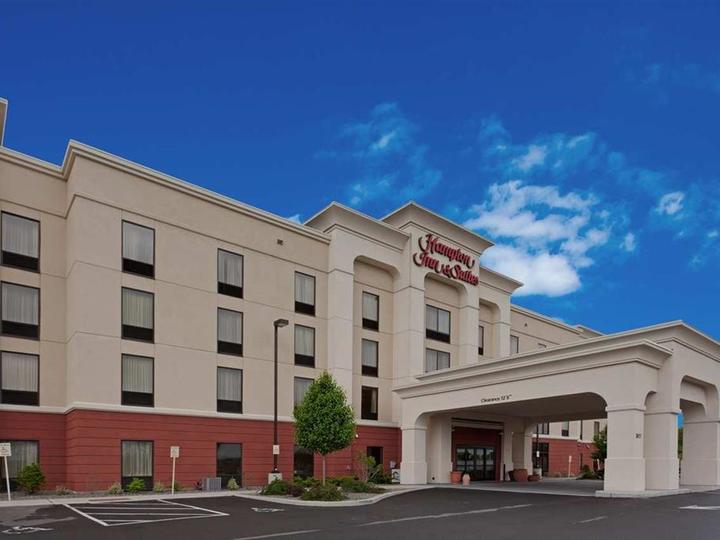 Hampton Inn   Suites Syracuse Erie Blvd I 690