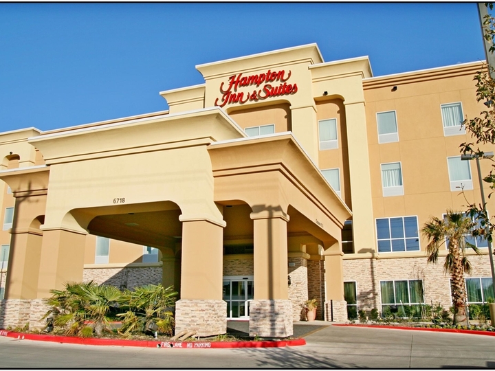 Hampton Inn   Suites San Antonio Northeast I 35 TX