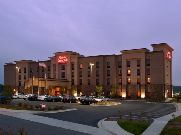 Hampton Inn and Suites Winston Salem University Area NC