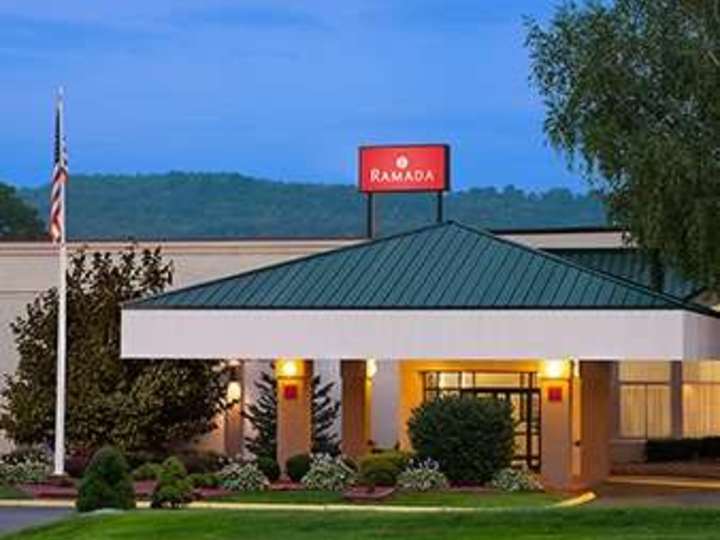 Ramada Cortland Hotel and Conference Center