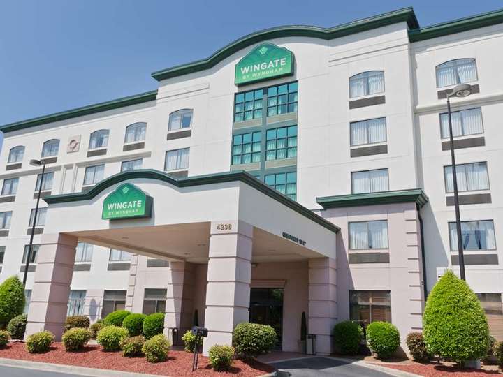 Wingate By Wyndham Charlotte Airport I 85 I 485