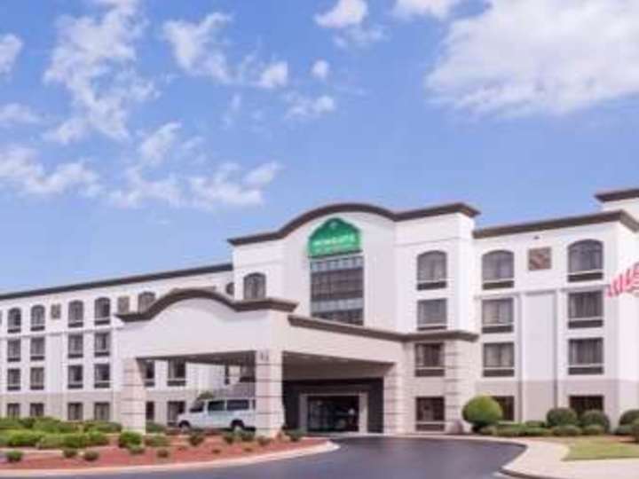 Wingate by Wyndham Greenville Airport