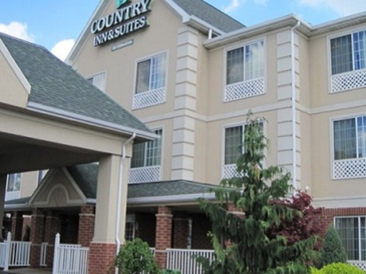 Country Inn and Suites By Carlson  Mansfield  OH
