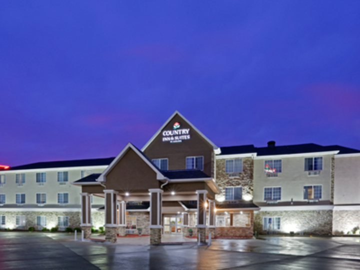 Country Inn and Suites By Carlson  Topeka West  KS