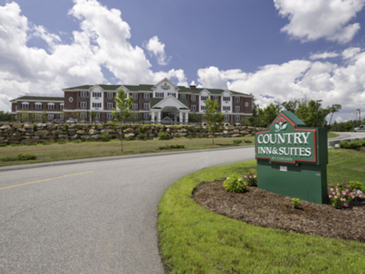 Country Inn and Suites By Carlson  Manchester Airport  NH