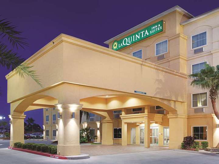 La Quinta Inn and Suites Houston Channelview