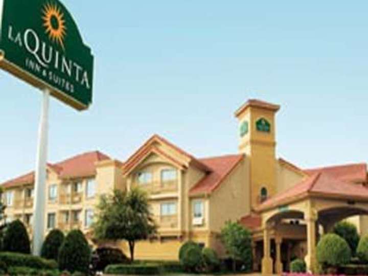 La Quinta Inn and Suites Memphis Primacy Parkway