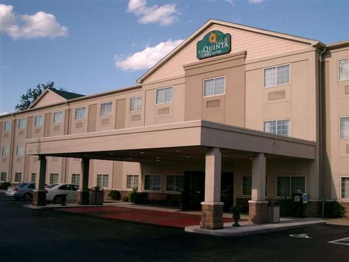 La Quinta Inn and Suites Louisville Airport and Expo