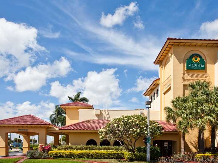 La Quinta Inn and Suites Ft Lauderdale Cypress Creek