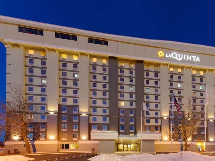 La Quinta Inn and Suites Springfield