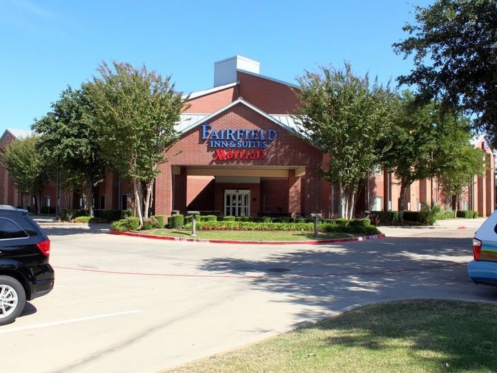 Fairfield Inn And Suites Dallas North By The Galleria