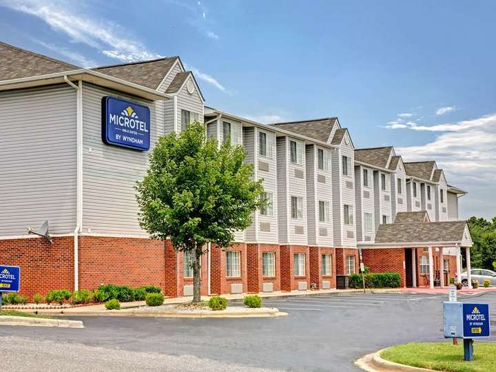 Microtel Inn and Suites by Wyndham Statesville
