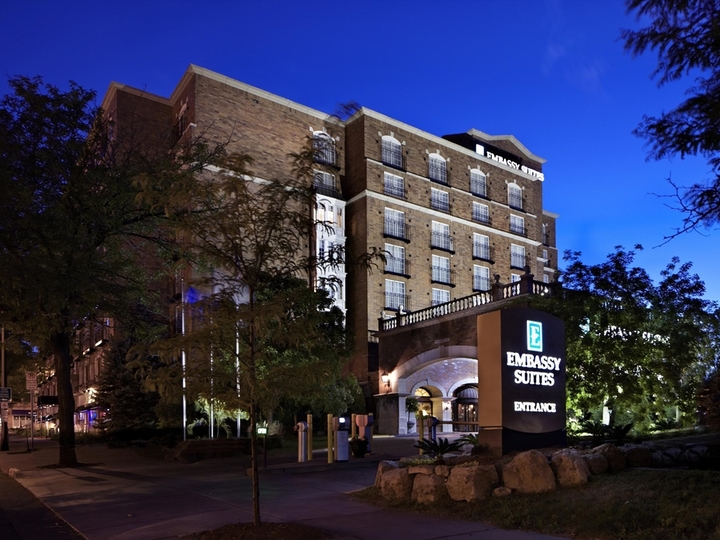 Embassy Suites by Hilton St Paul Downtown