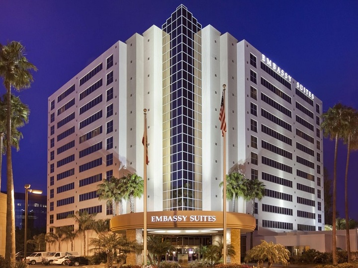 Embassy Suites by Hilton San Diego La Jolla