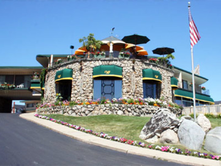 WEATHERVANE TERRACE INN AND SUITES