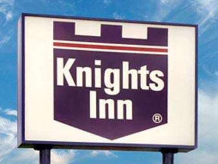 Knights Inn Liberty